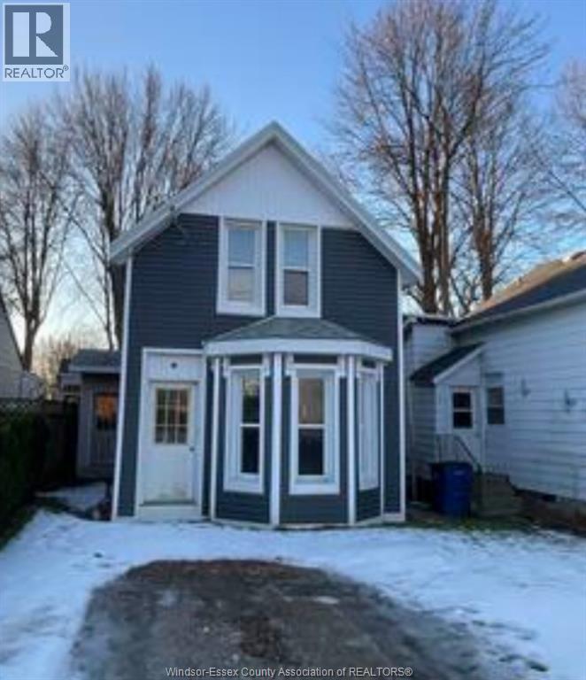 42 Kirk St, Chatham, ON N7M 3P8