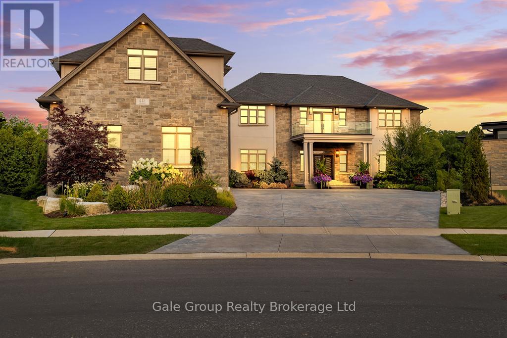 241 Tamarack Blvd, Woodstock, ON N4S 0E4