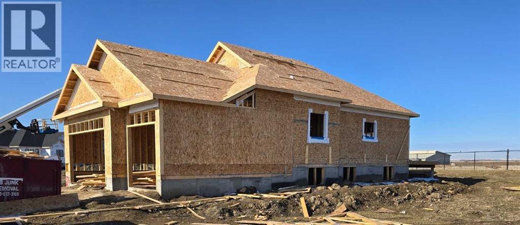 376 Muirfield Cres, Wheatland County, AB T0J 1Y1