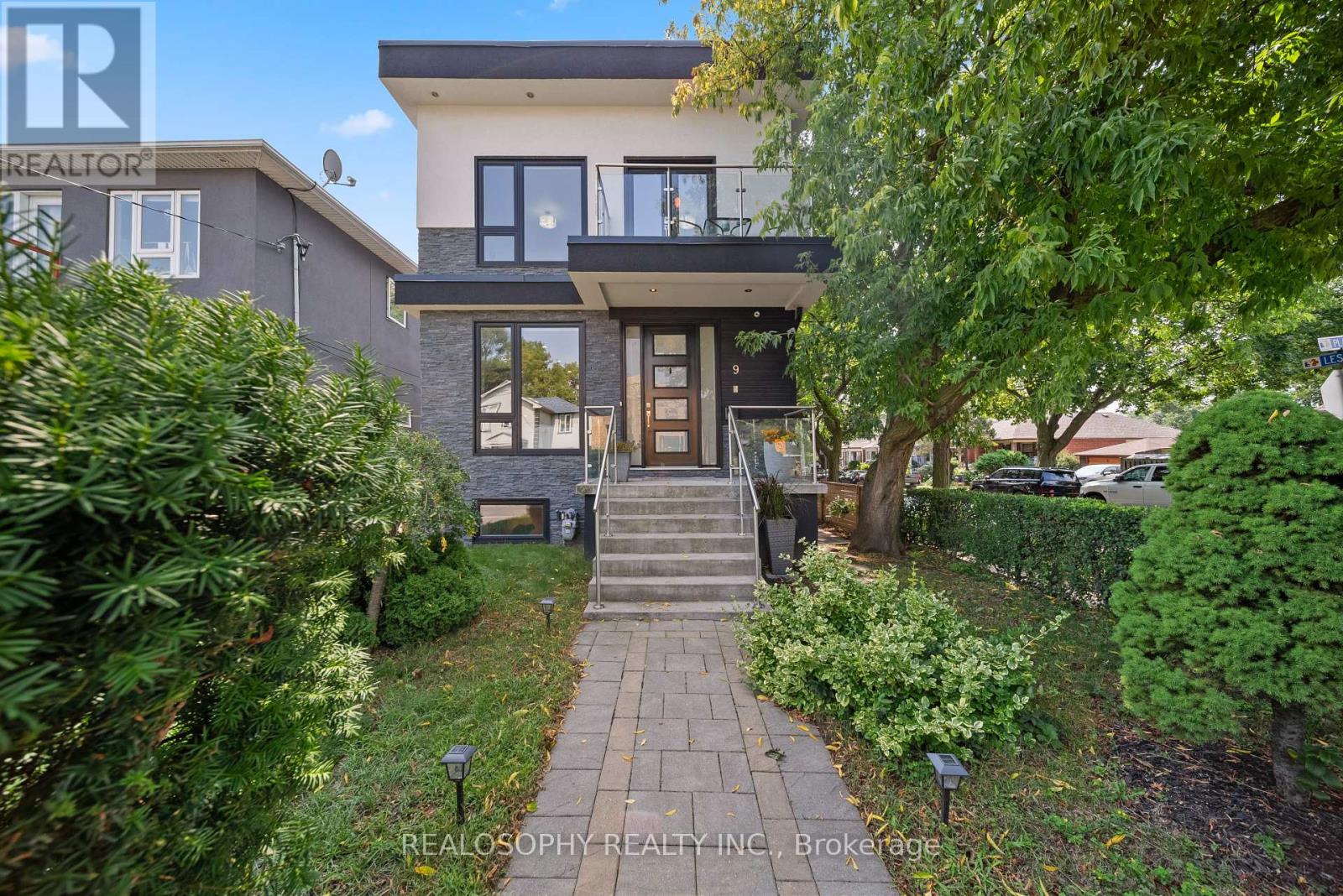 9 Plains Rd, Toronto East York, ON M4J 2P9