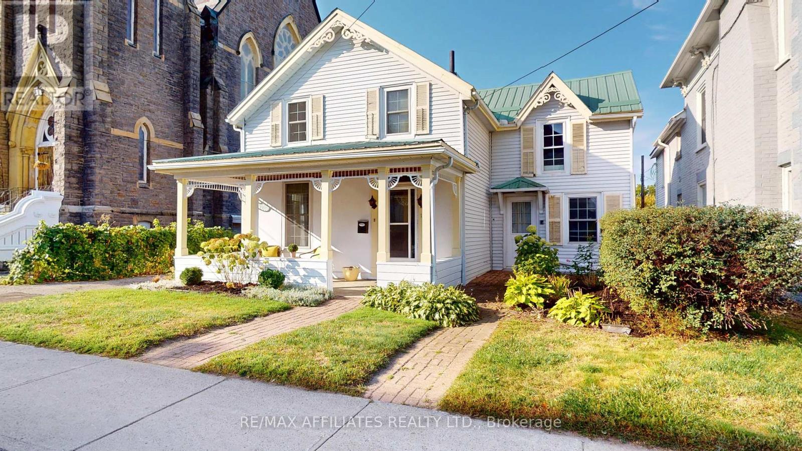 14 William St, Brockville, ON K6V 4V2