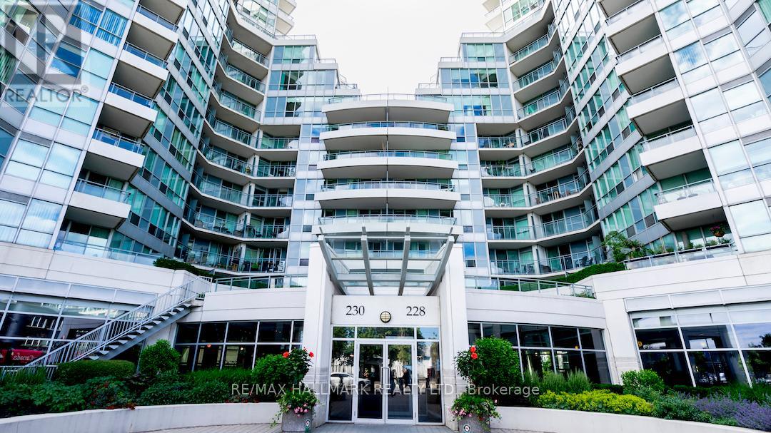 2525 230 Queens Quay W, Toronto, ON M5J 2X1