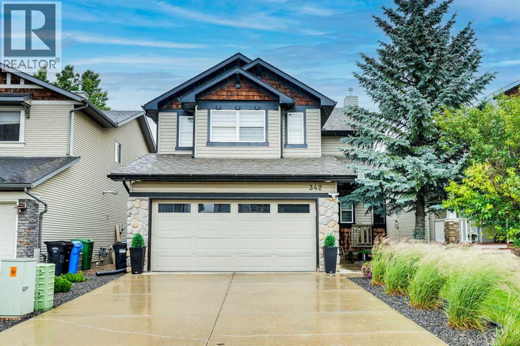 342 Cougar Ridge Dr SW, Calgary, AB T3H 4Z5