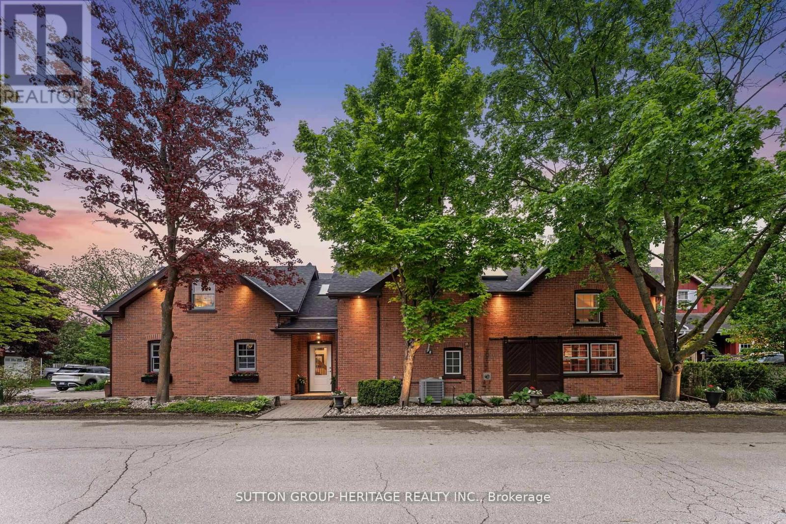 16 William St, Whitchurch-stouffville Stouffville, ON L4A 1B9