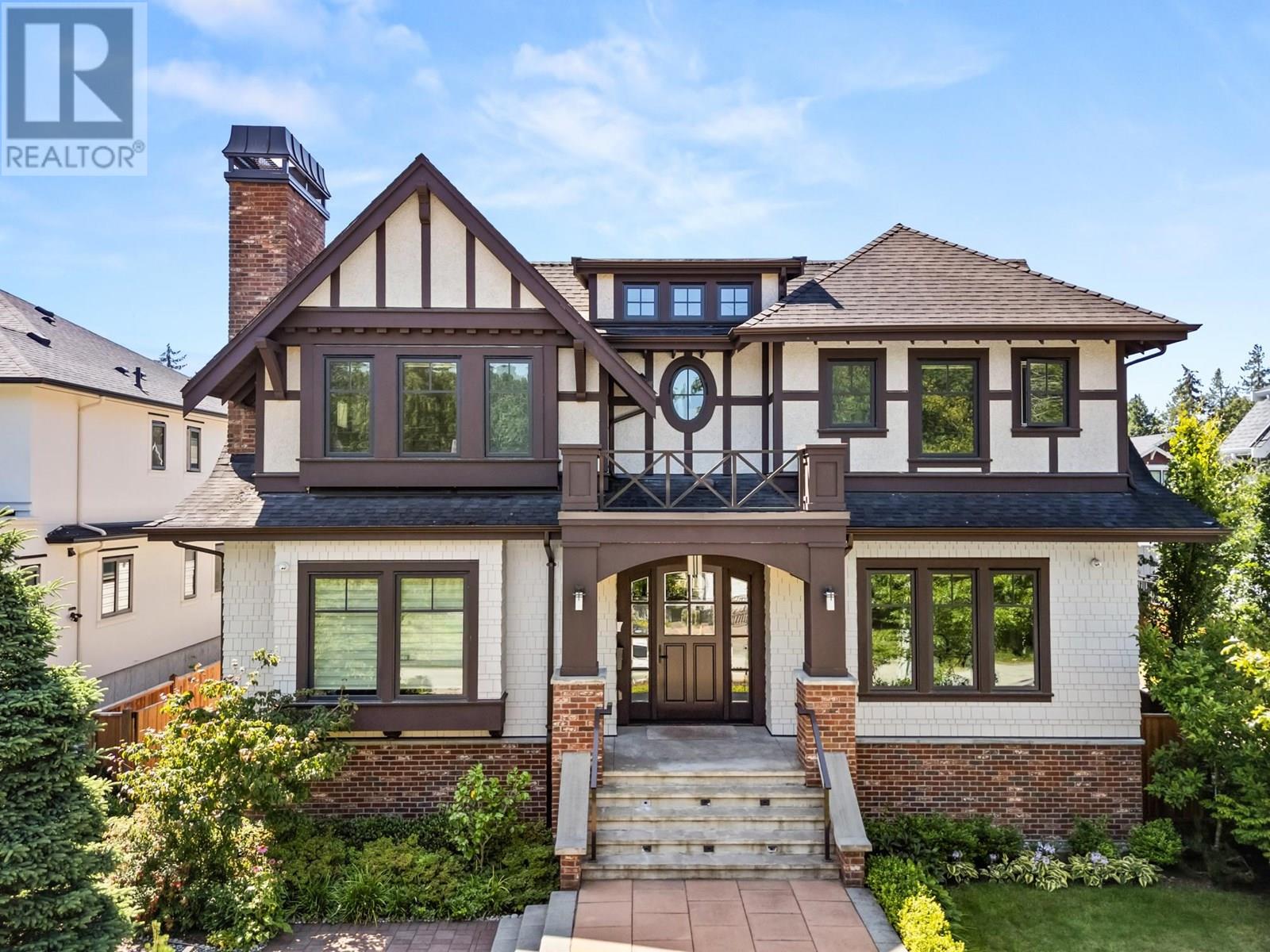 3838 W 50th Ave, Vancouver, BC V6N 3V5