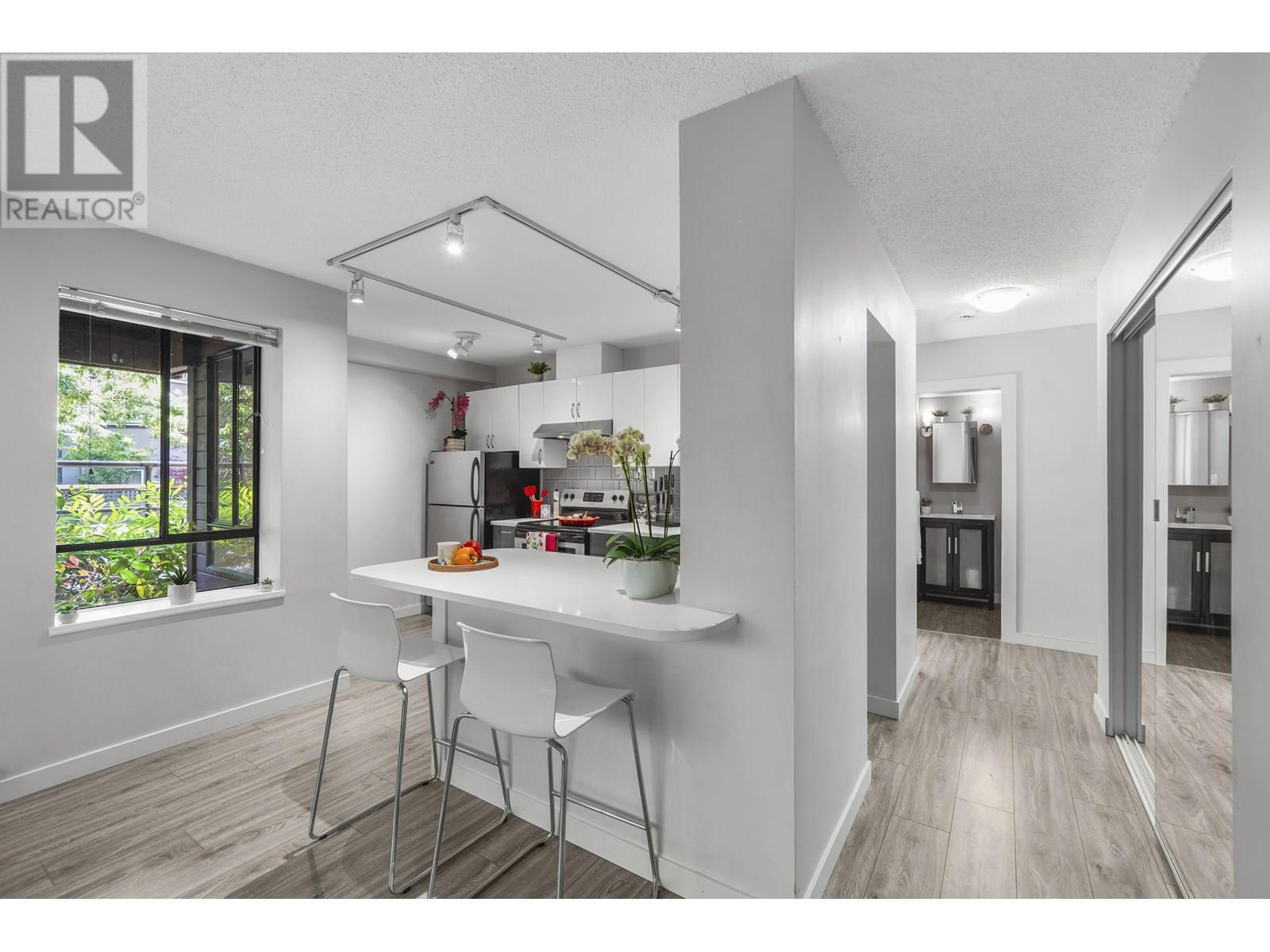 2920 Ash Street Unit 104, Vancouver, BC V5Z 4A6