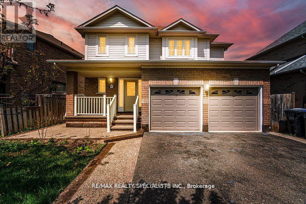 44 Deforest Dr, Brampton, ON L7A 2Y3