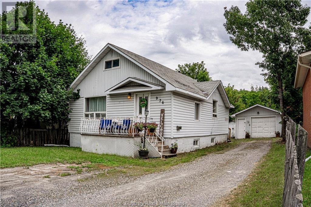 976 Bancroft Dr, Sudbury, ON P3B 1R2