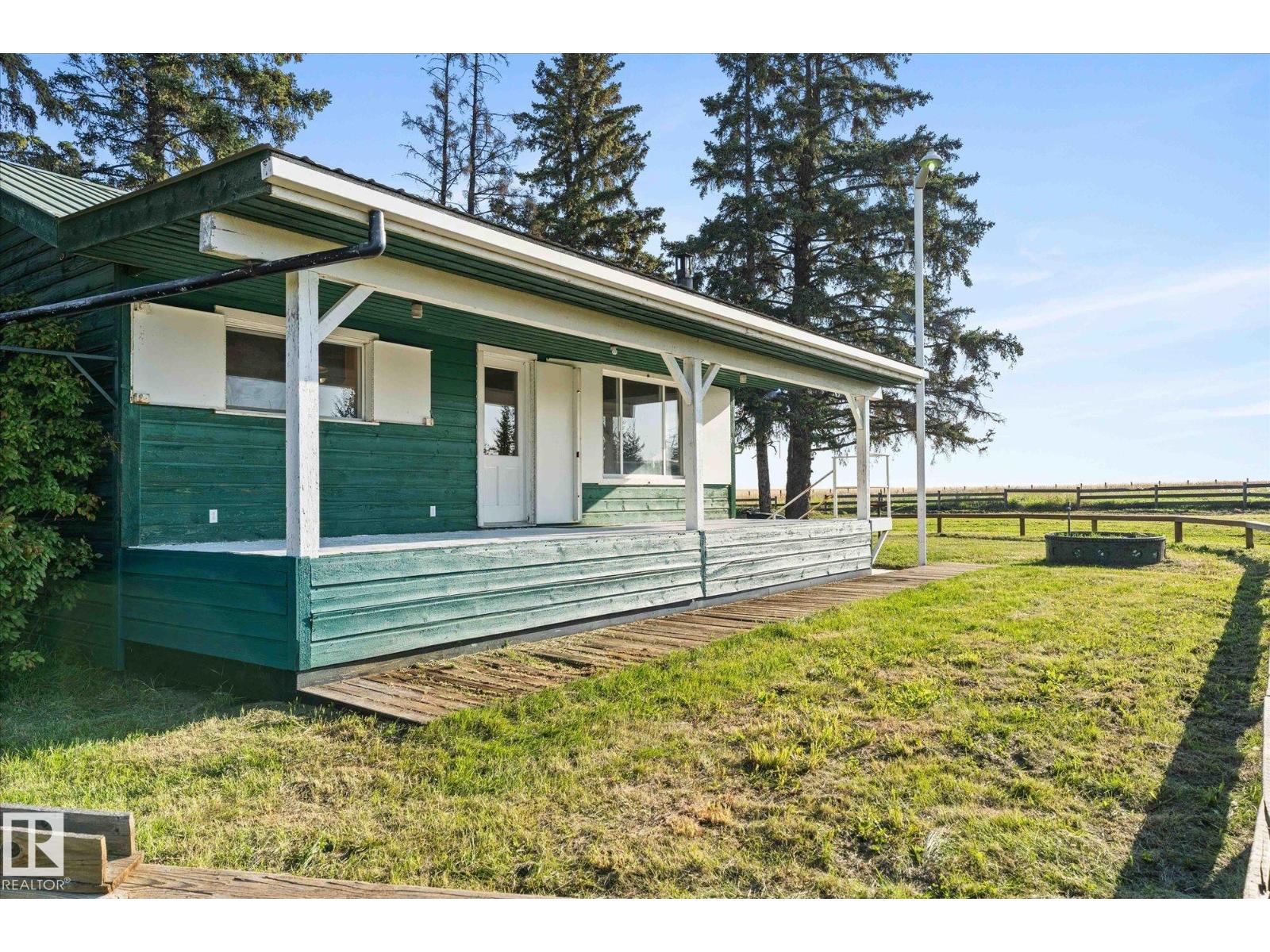 48437 Rge Road 34, Rural Leduc County, AB T0C 2T0