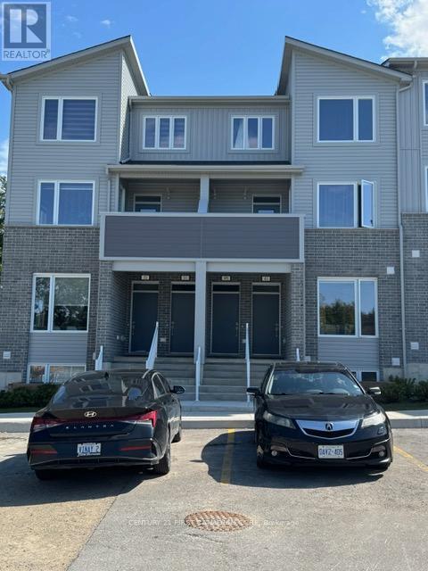 990 Deveron Cres, London, ON N5Z 0B7