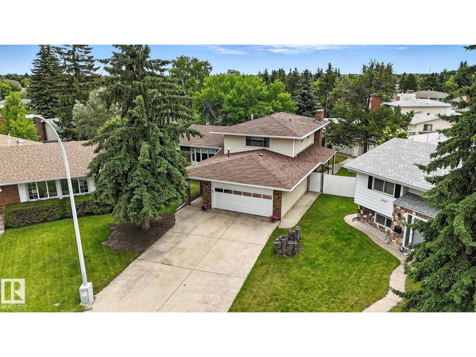 89 St Nw Unit 2011, Edmonton, AB T6K 2A2