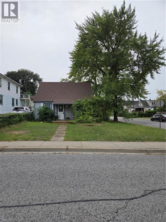 5406 Mcrae St, Niagara Falls, ON L2E 1R4