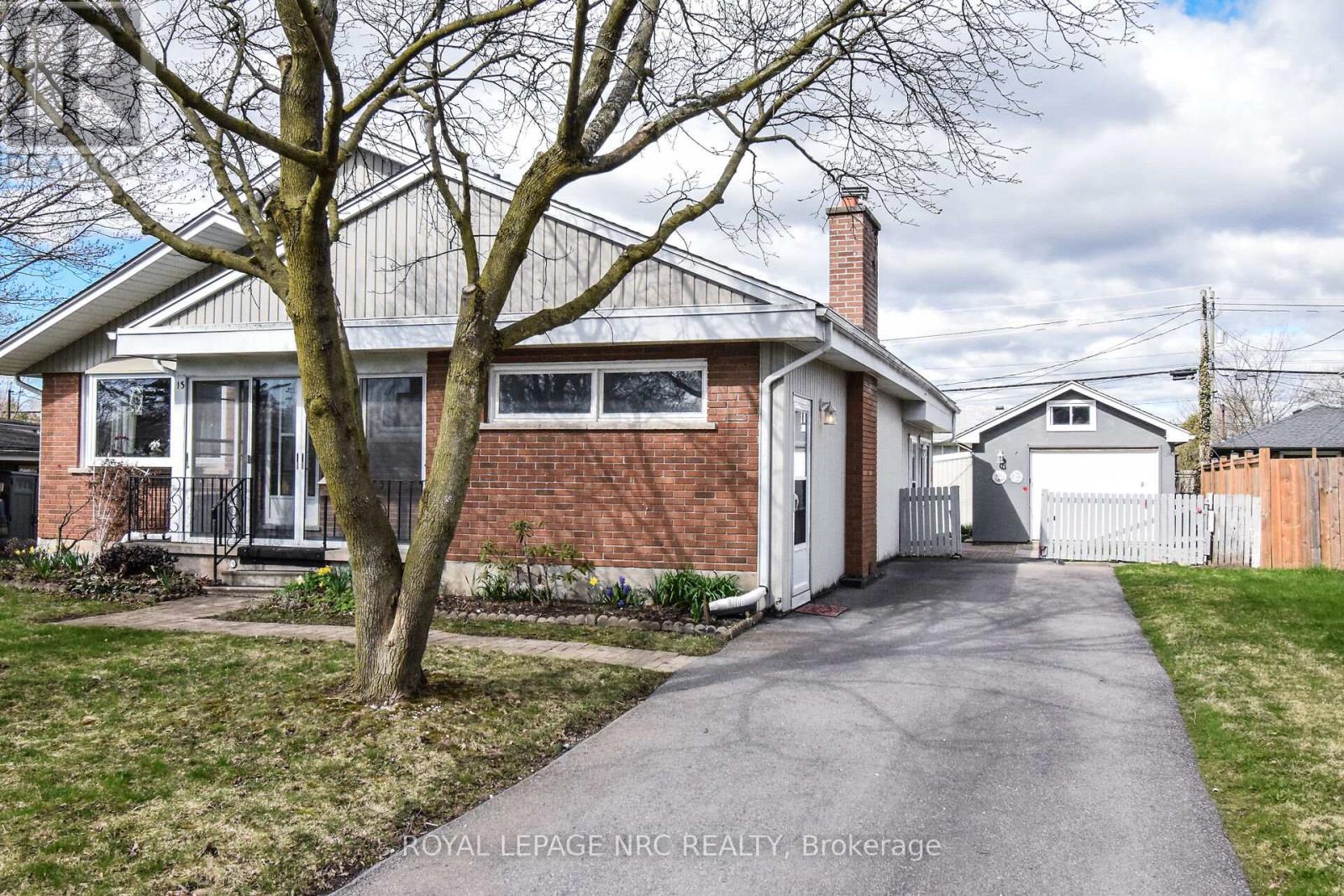 13 Westmount Cres, Welland, ON L3C 2S5