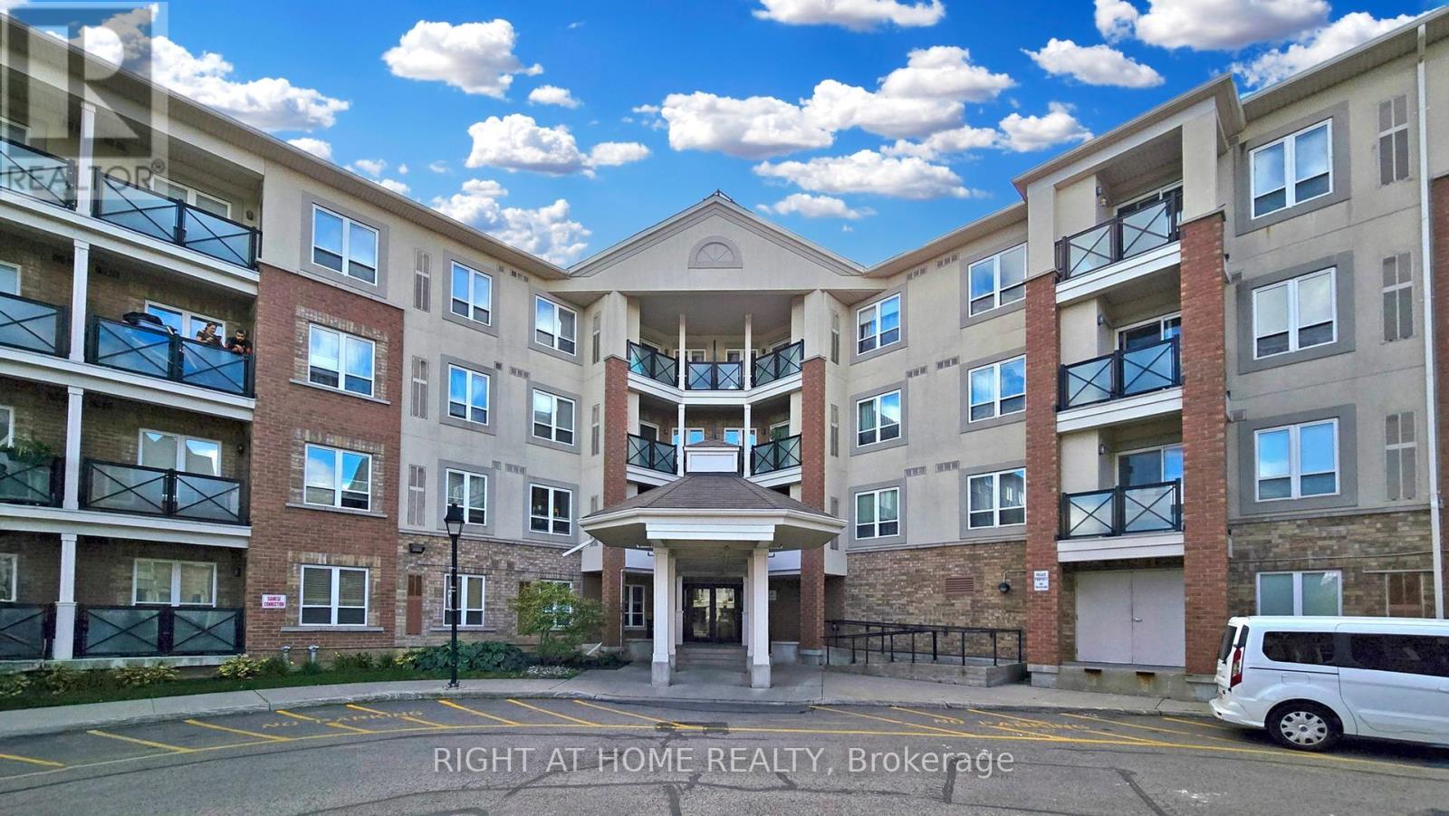 325 10 Mendelssohn St, Toronto Clairlea-birchmount, ON M1L 0G7