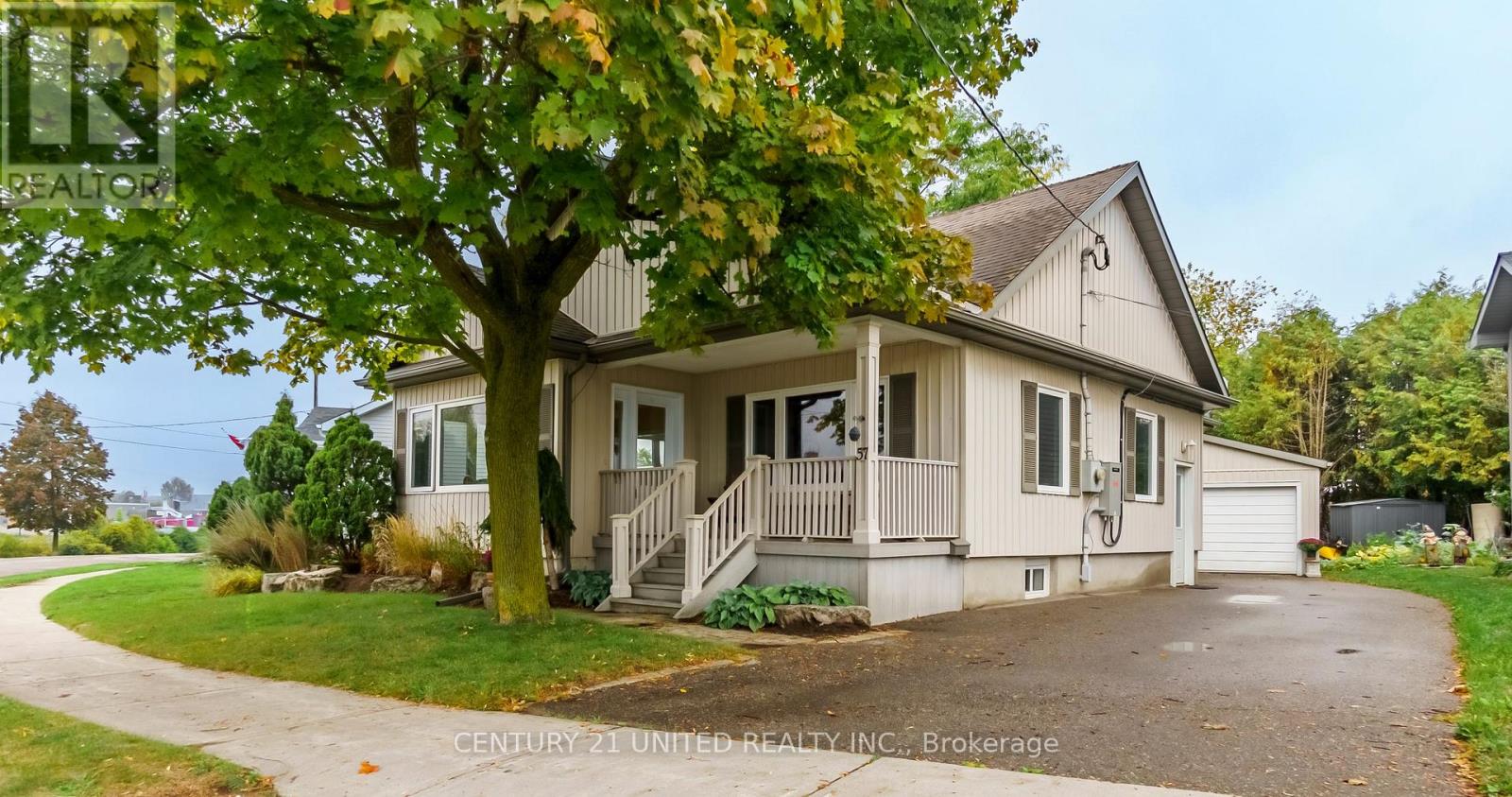 57 Edgewater Blvd Ward 4 Blvd, Peterborough, ON K9H 1A5