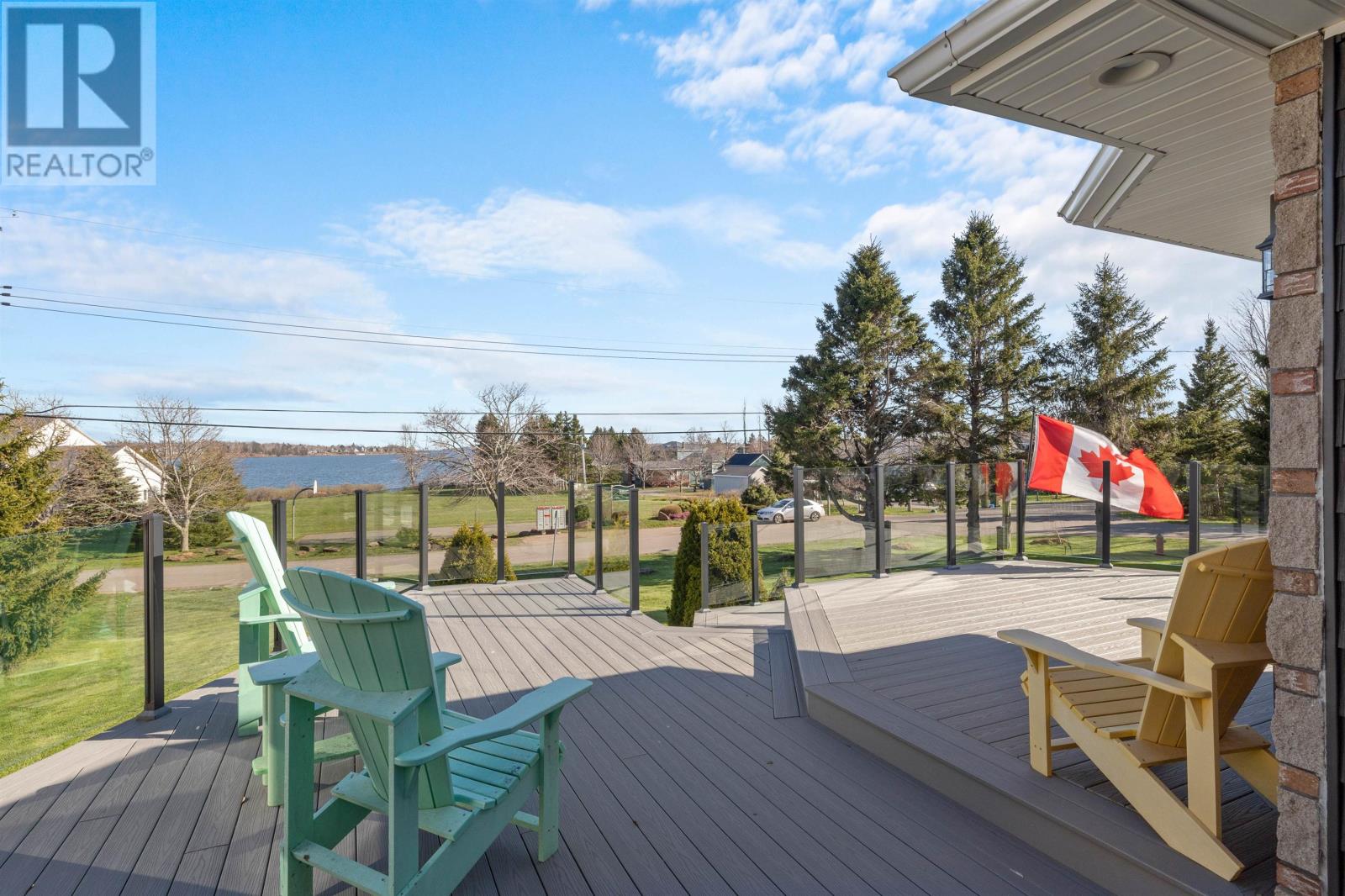 86 Lewis Point Rd, Charlottetown, PE C1E 1M6