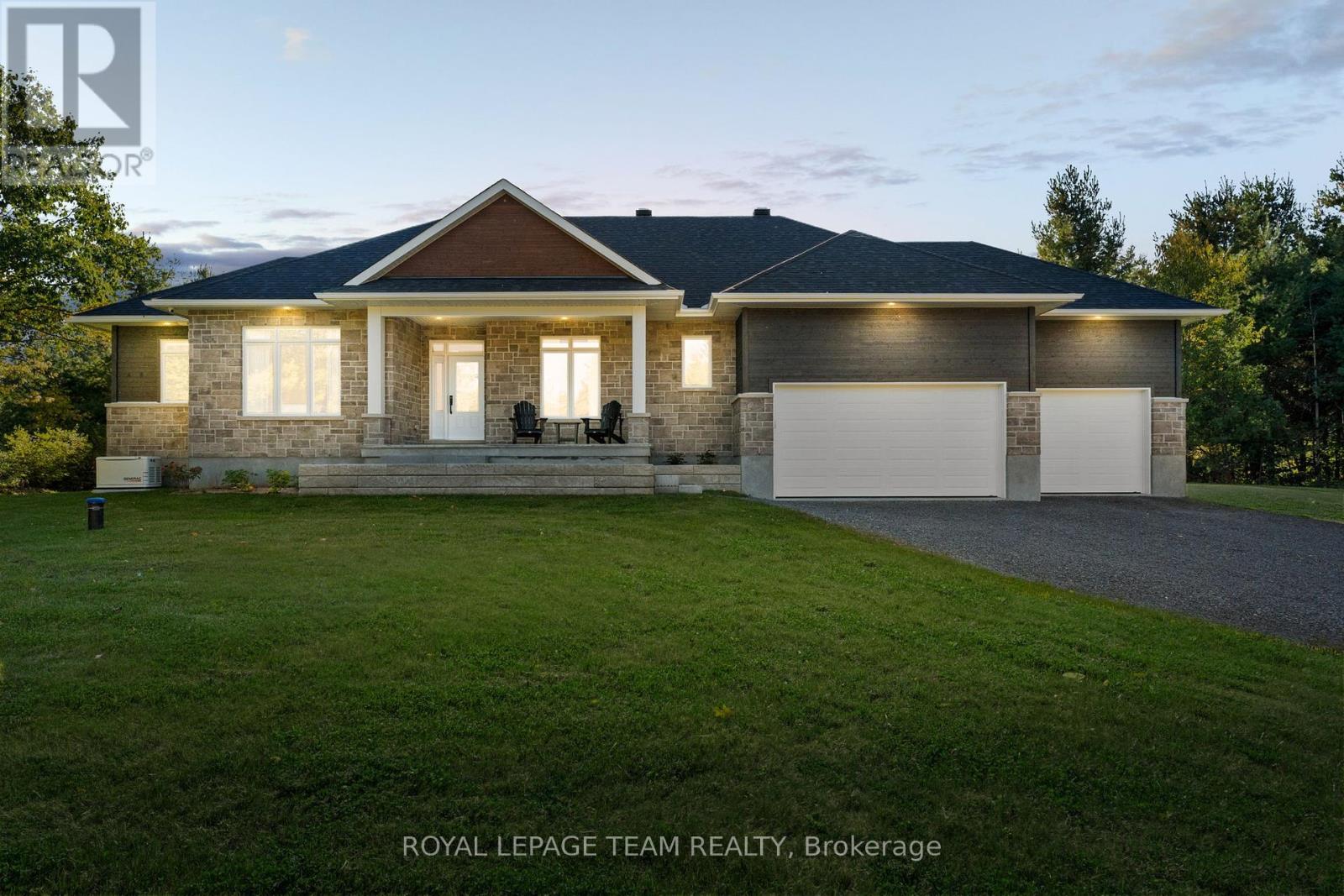 143 Raymond Luhta Cres, McNab/Braeside, ON K7S 3G8