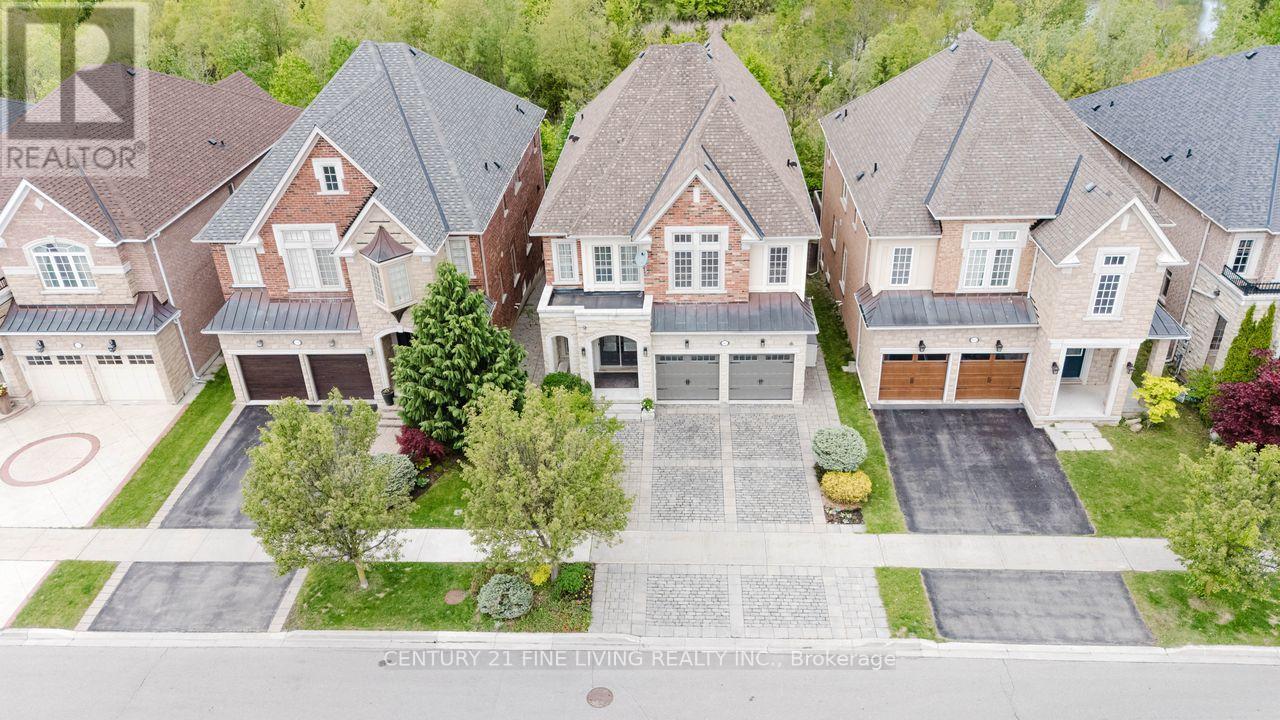 96 Wolf Creek Cres, Vaughan, ON L6A 4C2
