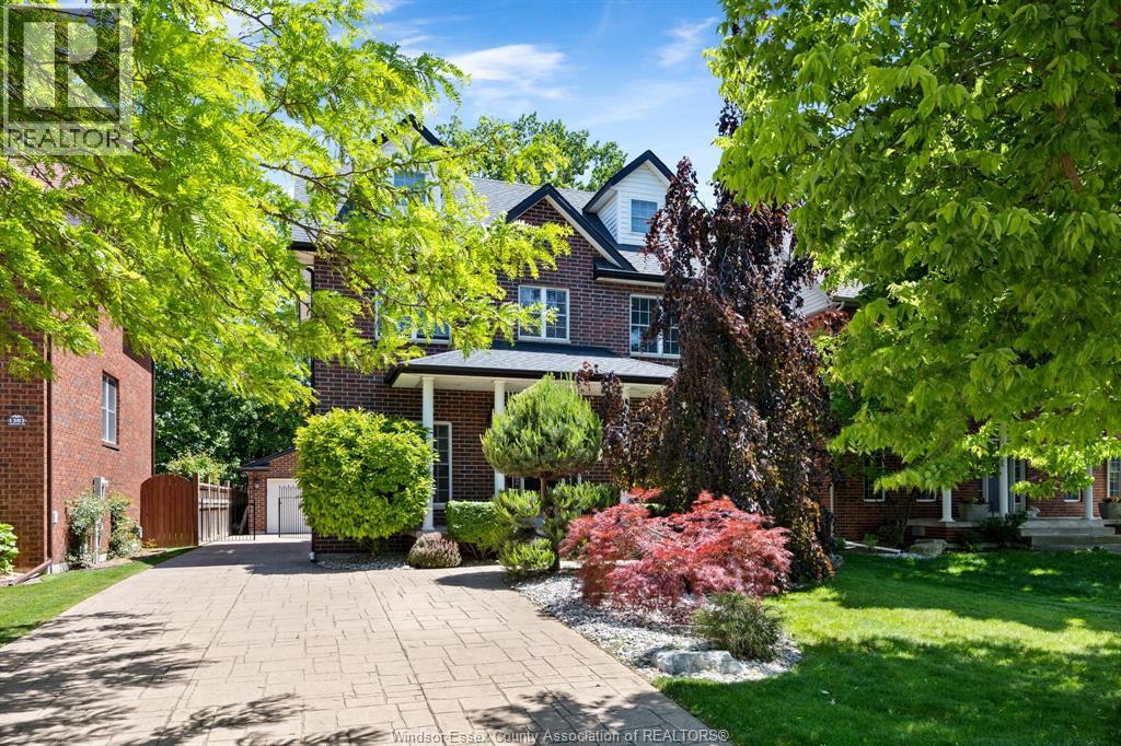 1288 Lakeview, Windsor, ON N8P 1K9