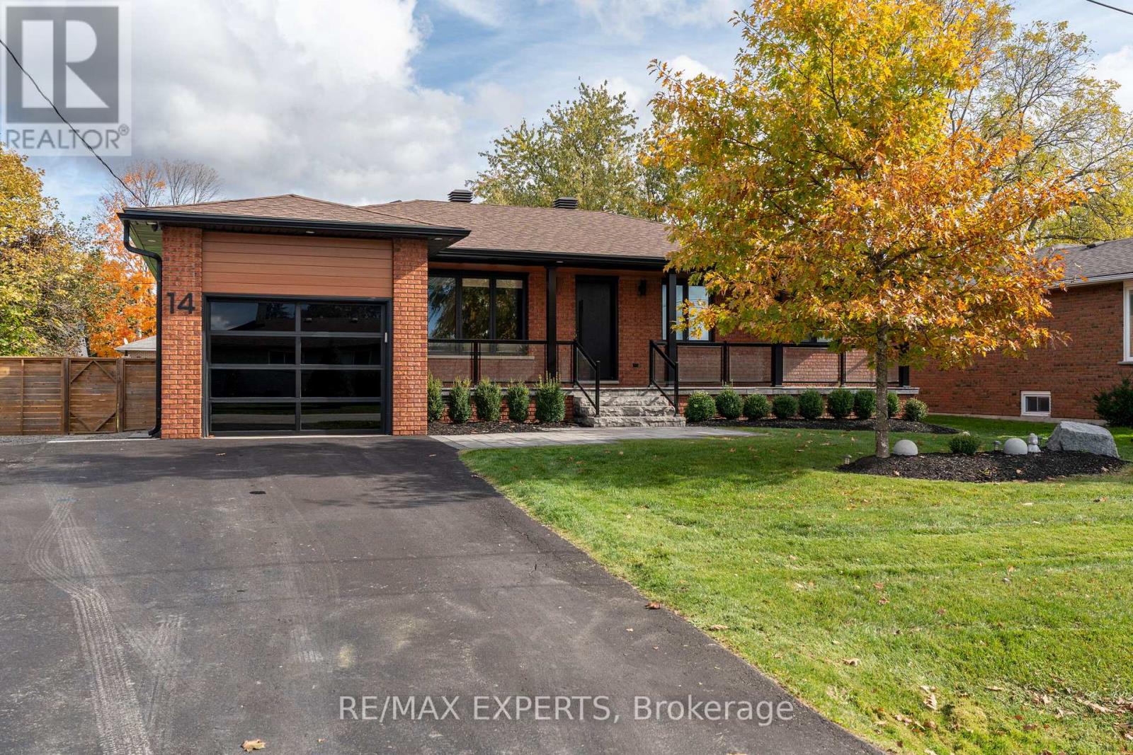 14 Henry St, Essa, ON L0L 2N0