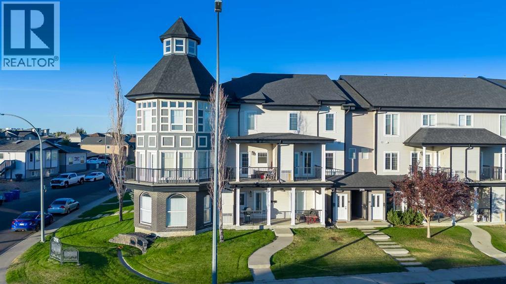 298 Somerset Way Se Unit 32, Medicine Hat, AB T1B 0E9
