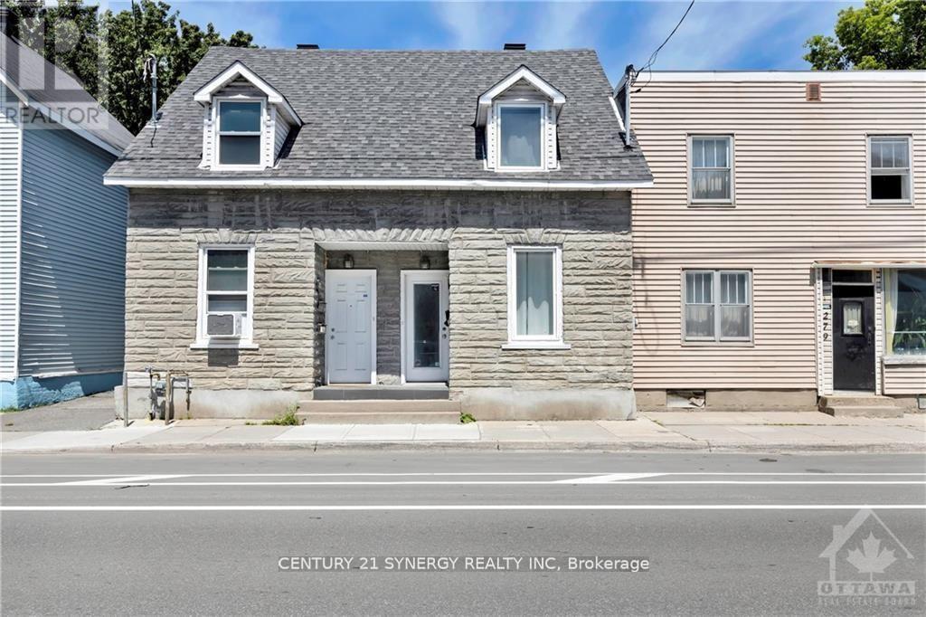 277 St Patrick St, Ottawa, ON K1N 5K4