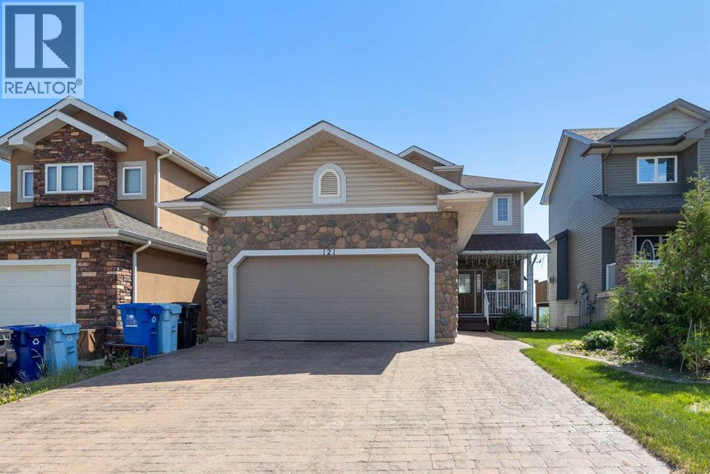 121 Gravelstone Way, Fort Mcmurray, AB T9K 0S8