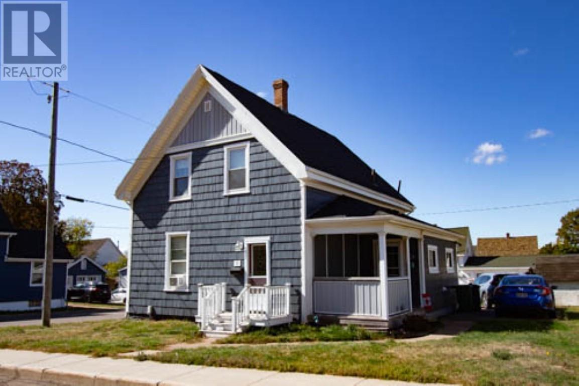 36 Cedar St, Summerside, PE C1N 3P5