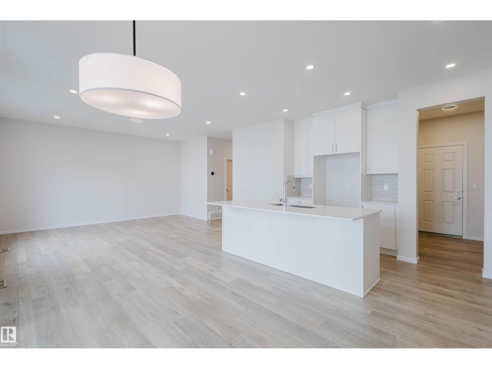 1065 Cornerstone Way, Sherwood Park, AB T8H 3A3