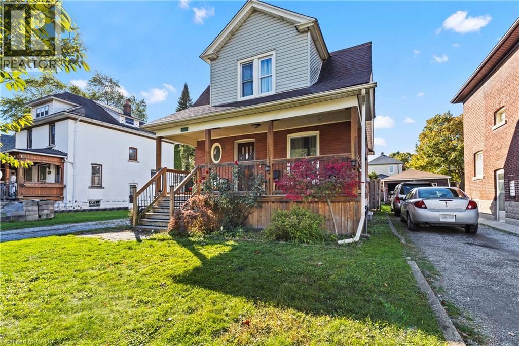 4541 Fourth Ave, Niagara Falls, ON L2E 4N5