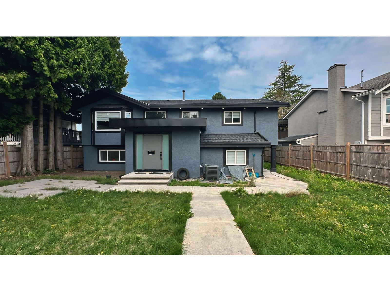 64 Avenue Unit 13017, Surrey, BC V3W 1X8