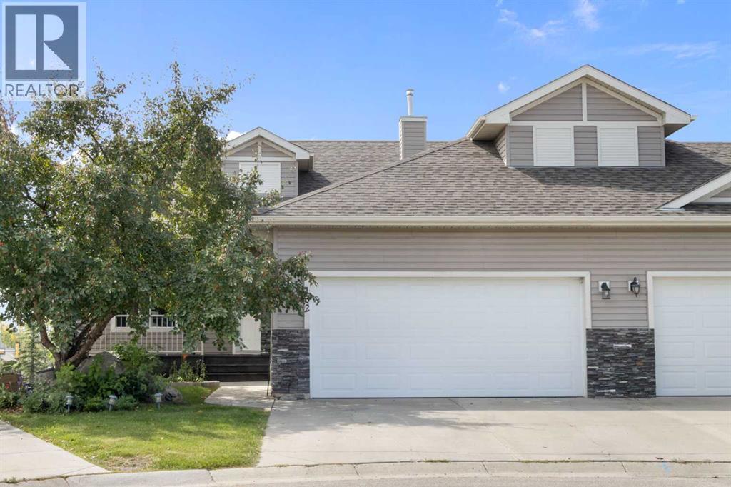 152 Cove Rise, Chestermere, AB T1X 1S7