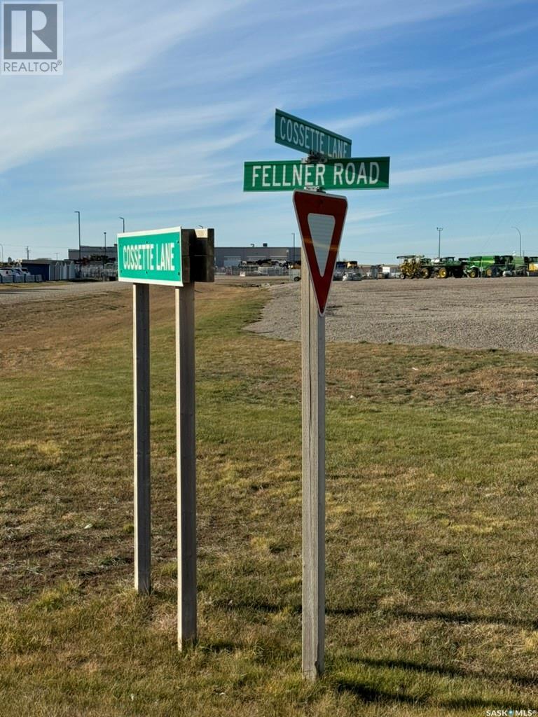 B Fellner Road, Weyburn Rm No. 67, SK S4H 2K1