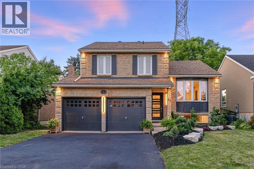 40 Highview Dr, Kitchener, ON N2N 1W4