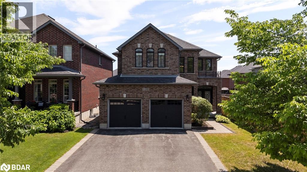 120 Jewel House Ln, Barrie, ON L4N 6E1