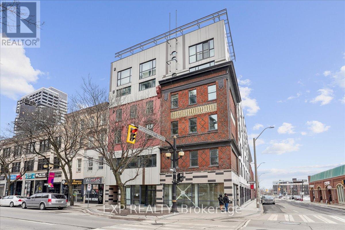 105 121 King St E, Hamilton, ON L8N 1A9