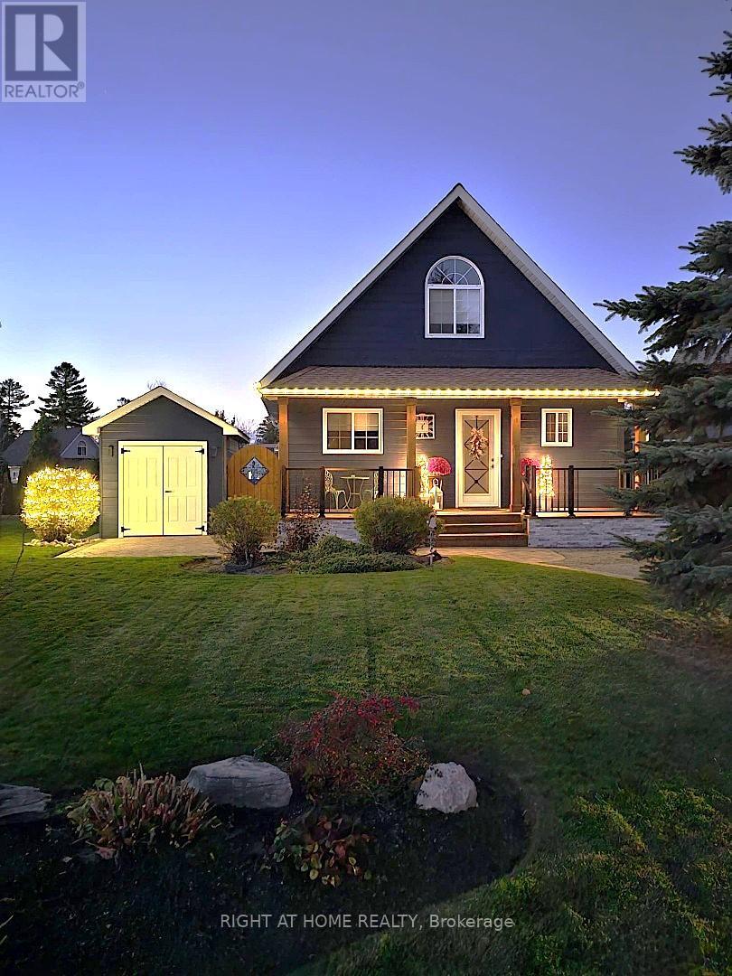 38 Madawaska Trl, Wasaga Beach, ON L9Z 1X7