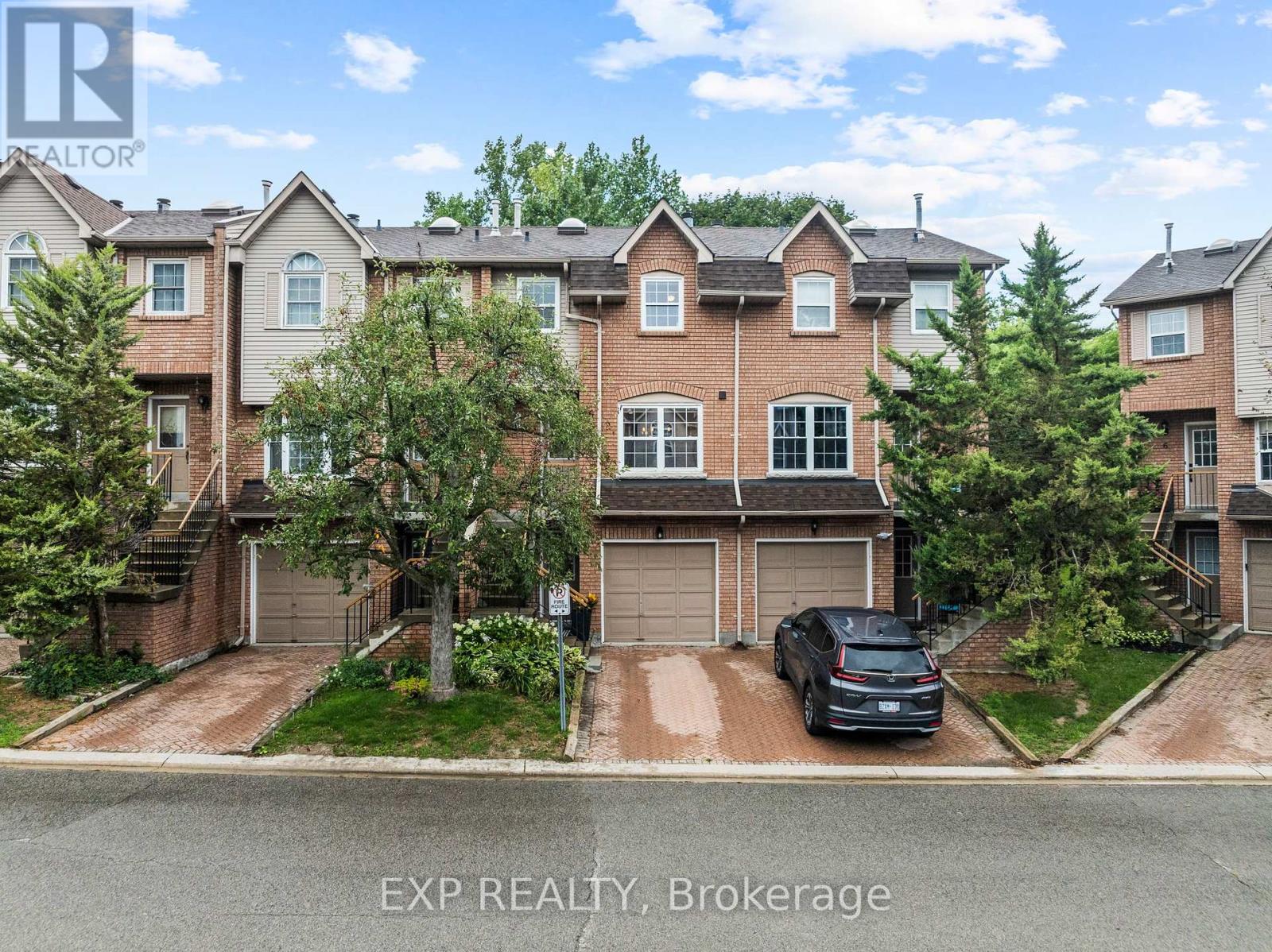 119 Spring Rd, Georgina, ON L4P 2K4
