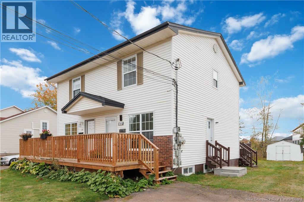 160 Thomas St, Dieppe, NB E1A 6B9