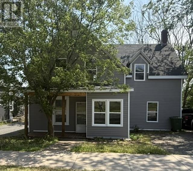 315 S Foord St, Stellarton, NS B0K 1S0