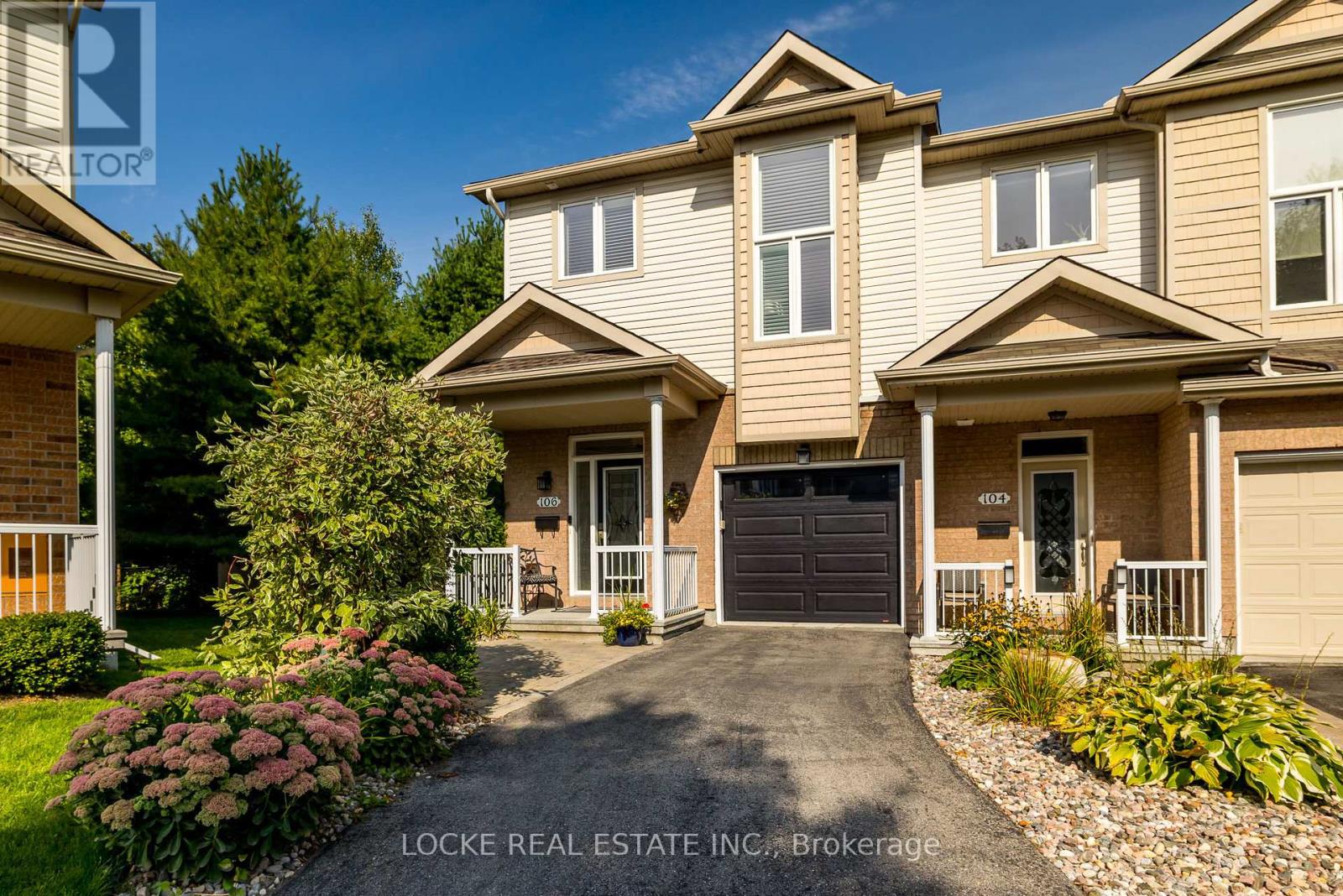 106 Parkrose Private, Ottawa, ON K4A 0N8