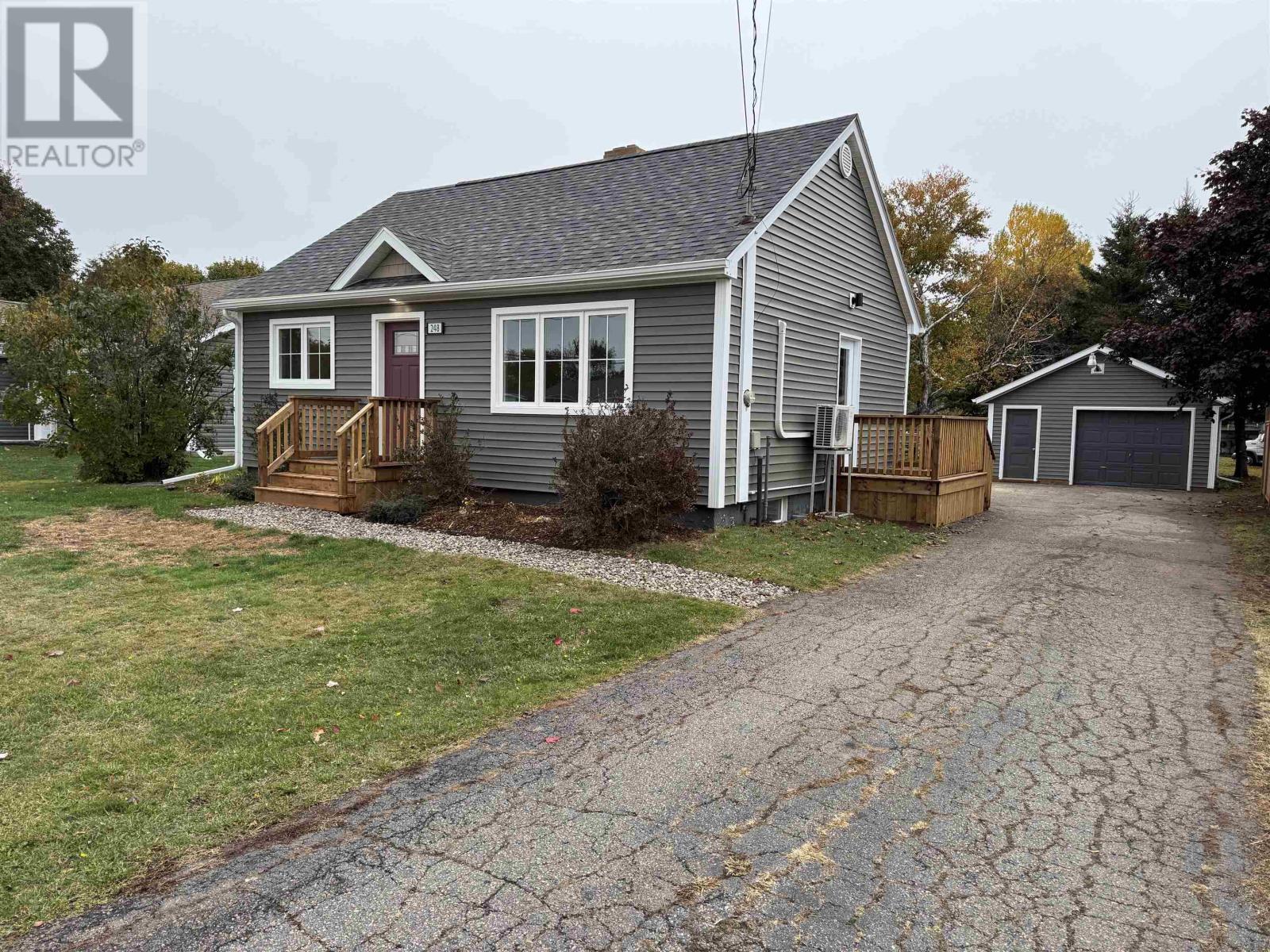 248 South Dr, Summerside, PE C1N 3Z1