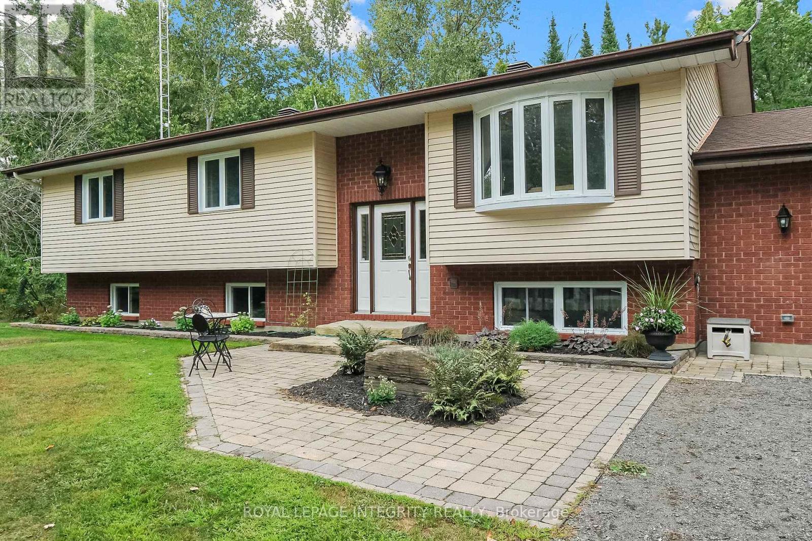 261 Kings Creek Rd, Beckwith, ON K0A 1B0