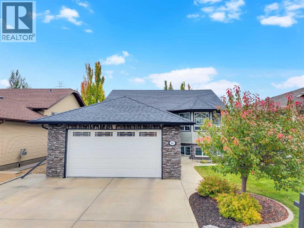 63 Vincent Close, Red Deer, AB T4R 0H7