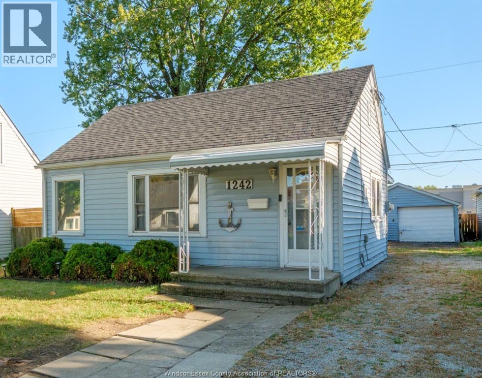 1242 Partington Ave, Windsor, ON N9B 2P4