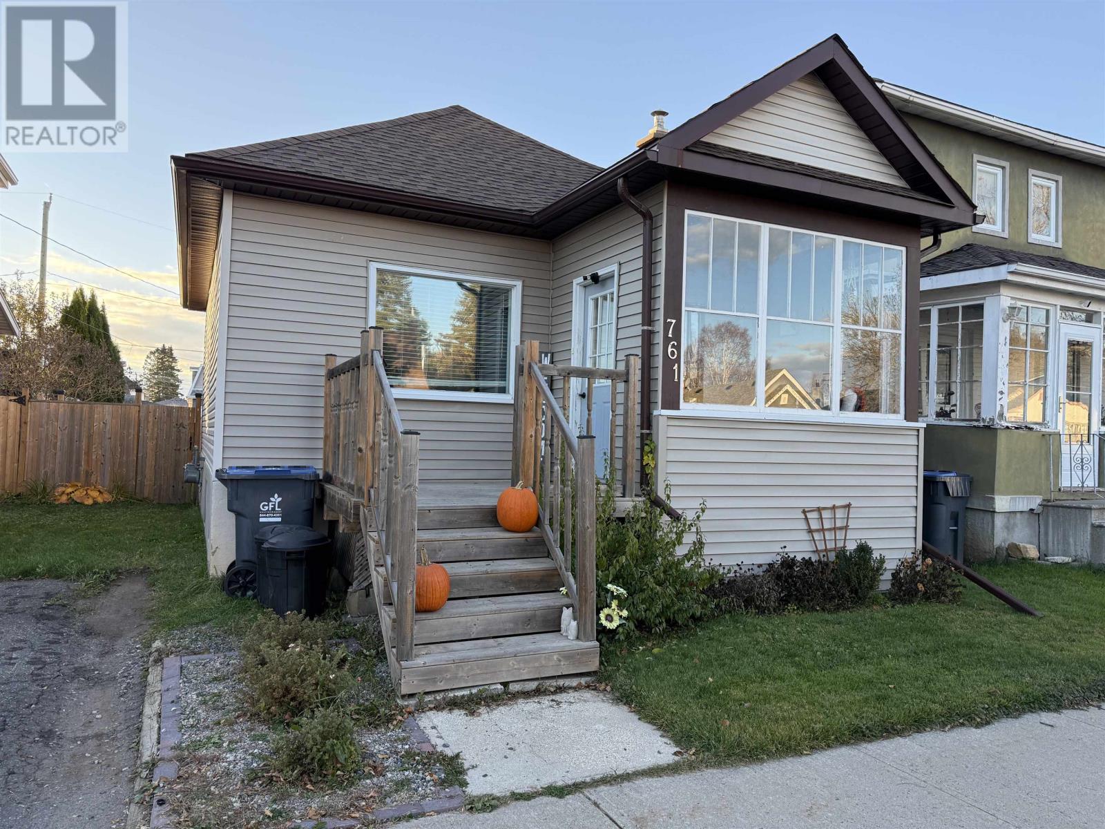 761 Franklin St S, Thunder Bay, ON P7E 1S1