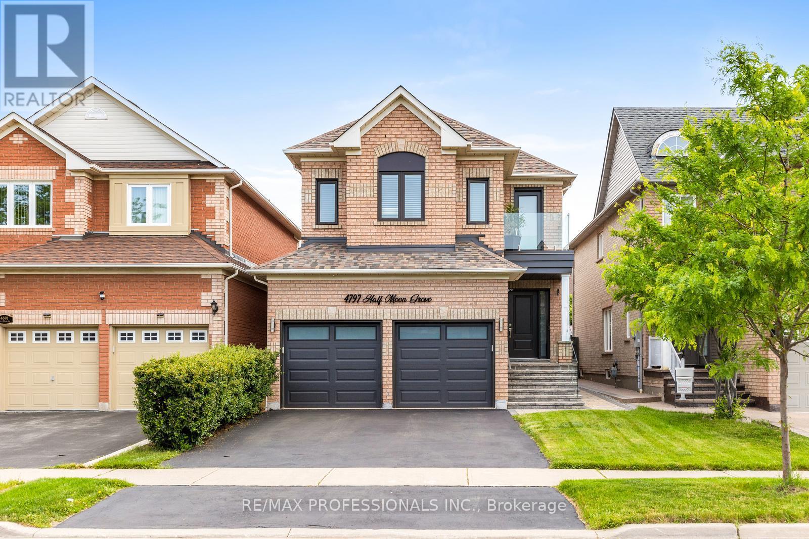 4797 Half Moon Grv, Mississauga, ON L5M 7R7