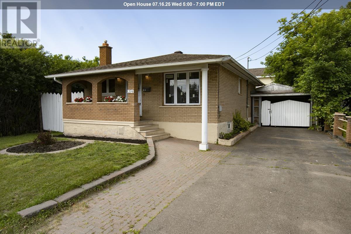 394 Connaught Ave, Sault Ste. Marie, ON P6C 2C9