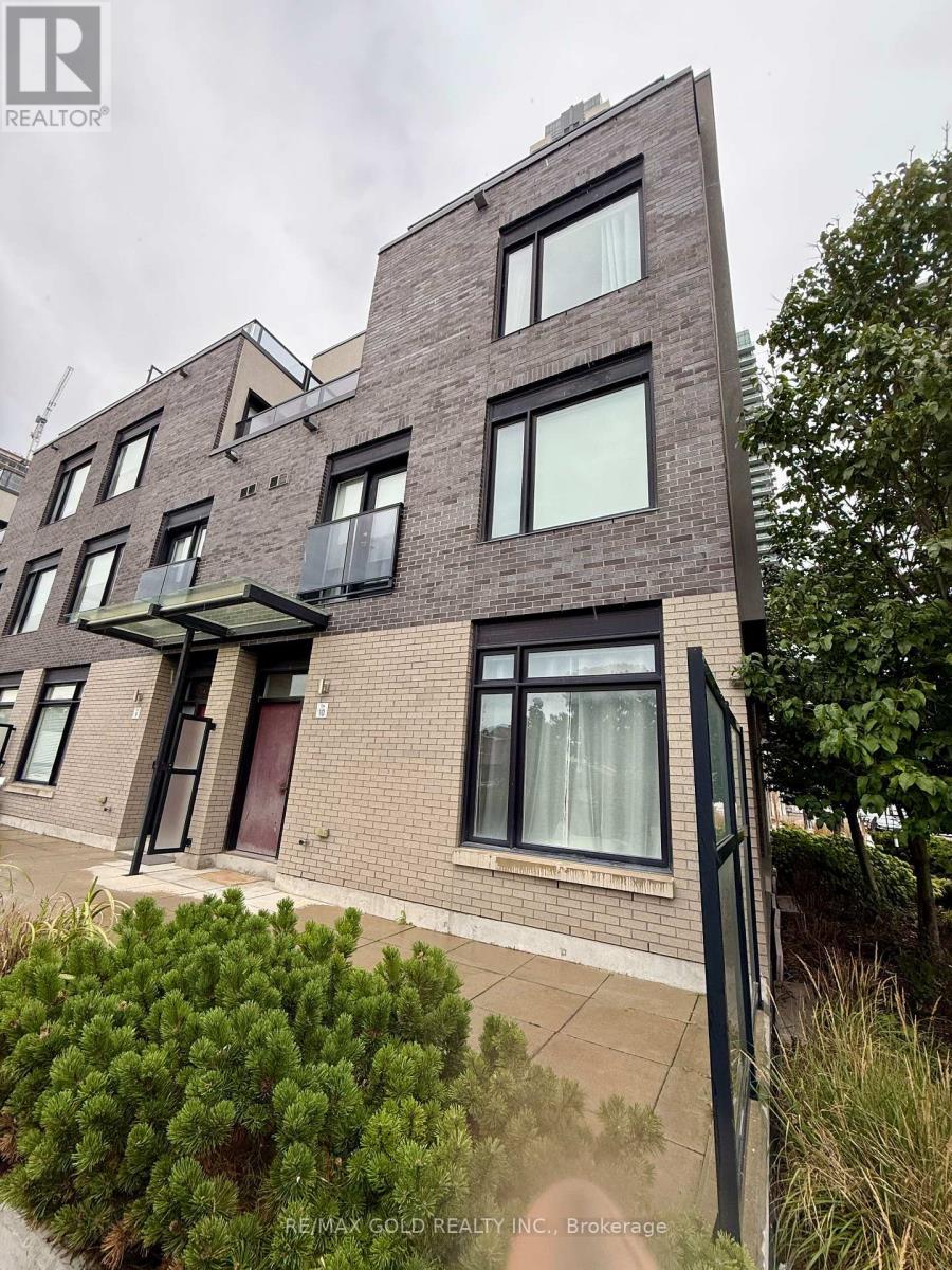 10 4050 Parkside Village Dr, Mississauga, ON L5B 3M8
