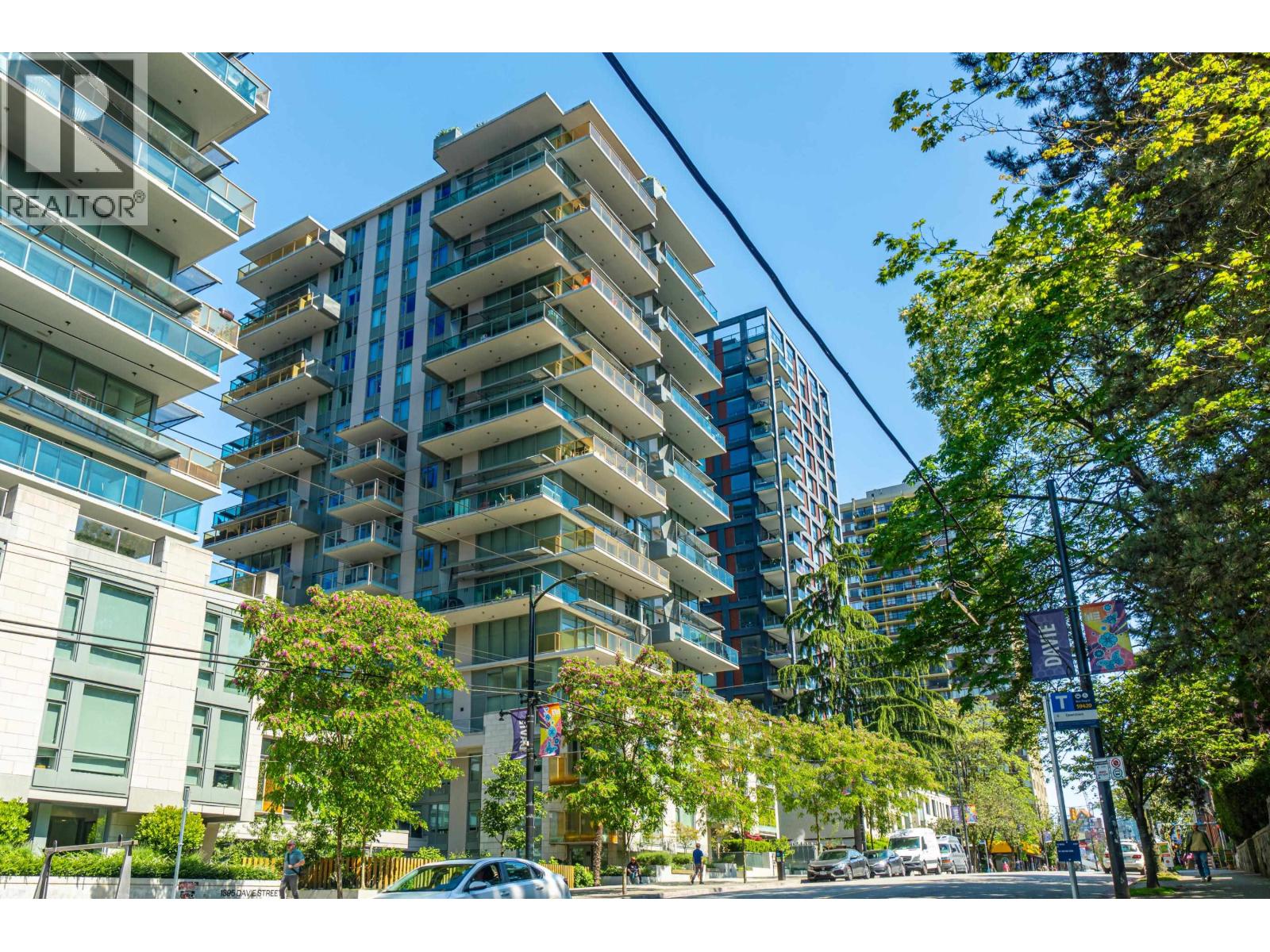 1365 Davie Street Unit 905, Vancouver, BC V6E 1N5